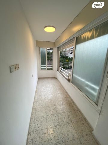 דירה, יהודה בורלא 29, רמות רמז, חיפה