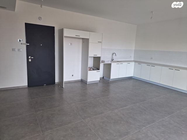 אייזיק רמבה 18