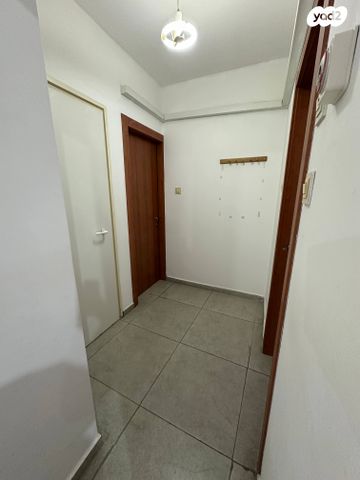 דירה, רא"ל חיים לסקוב 3, היובל, שרונה, רחובות