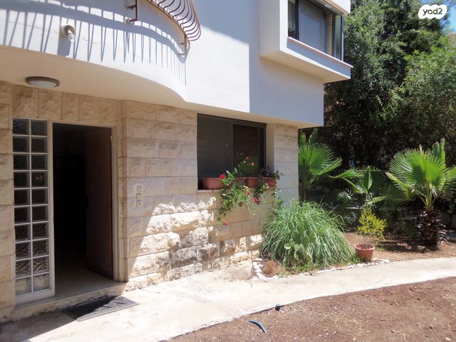 יחידת דיור, הציפורנים 9, טבעון הוותיקה, קרית טבעון