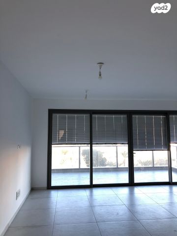 אריק איינשטיין 28