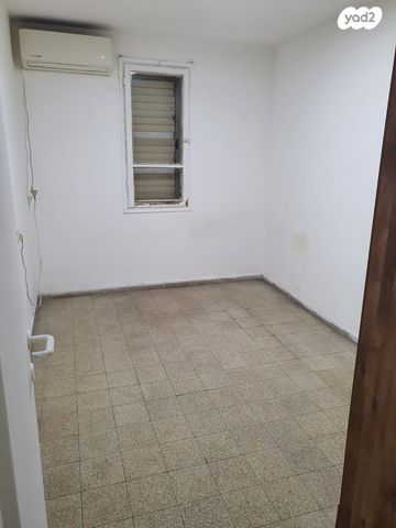 דירה, תל גיבורים 32, נווה עופר, תל כביר, תל אביב יפו