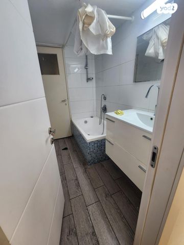 דירה, רחל 1, מרכז העיר, סביניה, הוותיקה, קרית ביאליק