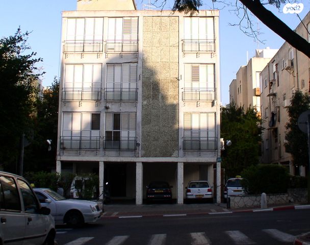 דירה, רמב"ם 29, גבעת הרמבם, גבעתיים