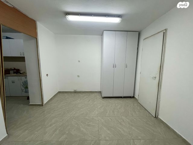 דירה, יעקב 26, ג' / מרכז מזרח העיר, רחובות