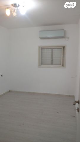 דירה, הכלנית 13, הפרחים, כפר סבא