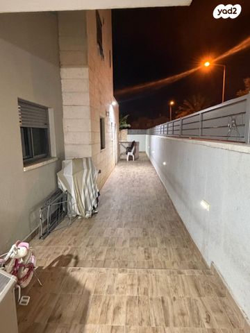 דירת גן, ברדיצ'בסקי 1, שכונה ו', באר שבע