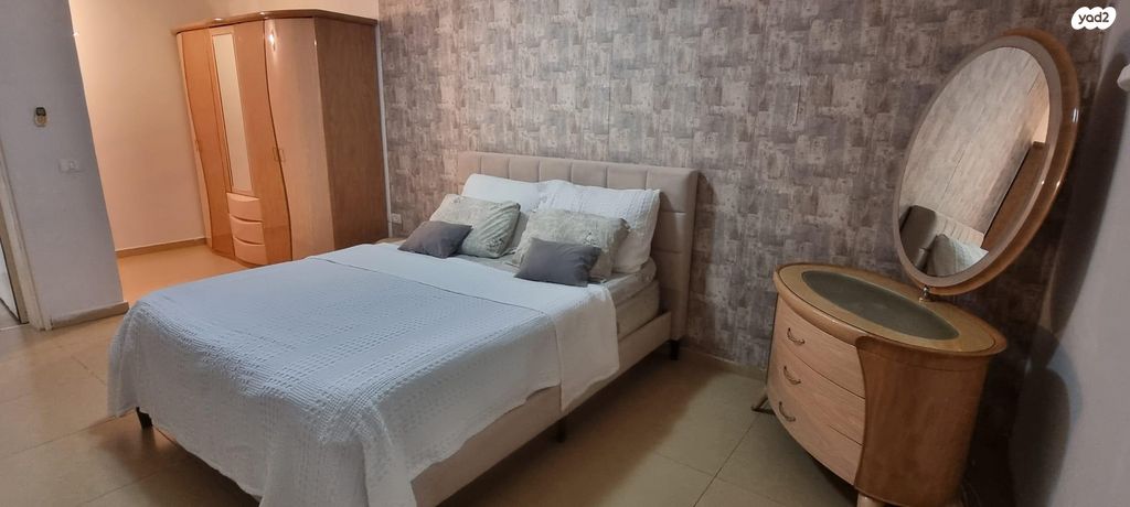 יחידת דיור, הפרטיזנים 8, כפר גנים א, פתח תקווה