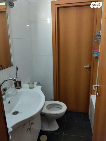 דירה, הרב הרצוג 19, הר שלום, בני ברק