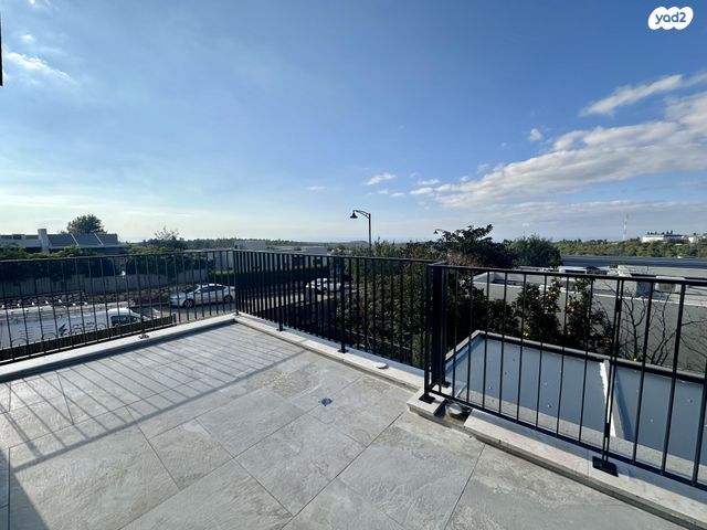 יחידת דיור, חניון מבצר יחיעם 1, יחיעם, יחיעם