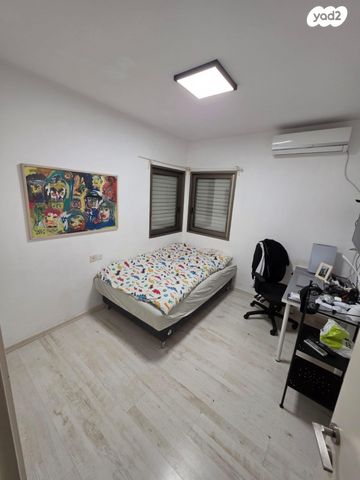 דירה, משה פורר 2, היובל, שרונה, רחובות