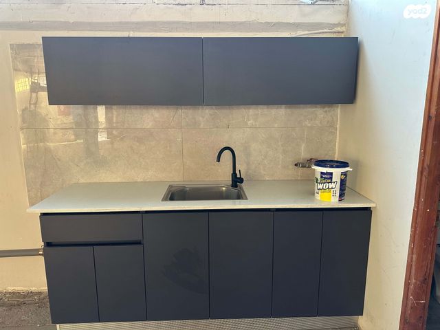 מחסנים, אליהו איתן 3, מב"ת מערב, אזור תעשייה חדש, ראשון לציון