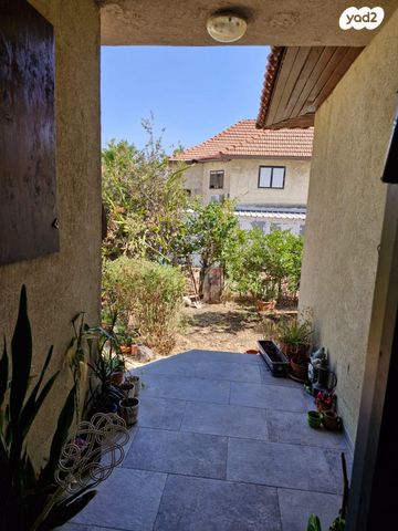 בית פרטי/ קוטג', טשרניחובסקי, קרית בנימין, קרית אתא