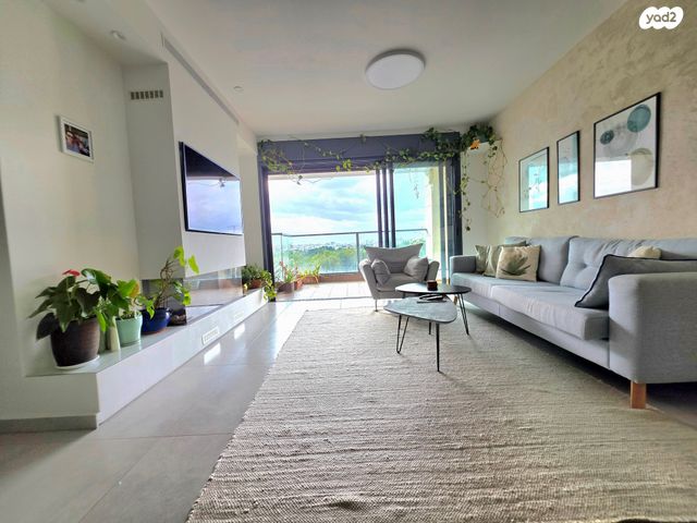 דירה, וייצמן, קרית שז"ר, רעננה