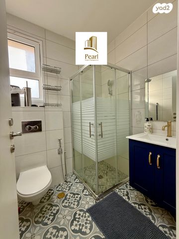 גג/ פנטהאוז, דרך חיים, מצפה יריחו