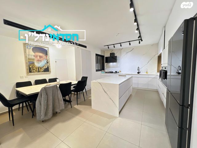 דירה, שדרות הרצל, נאות שמיר, יבנה