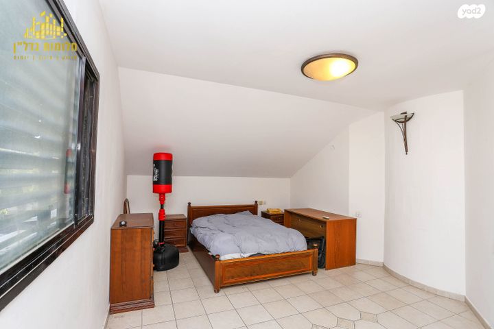 דופלקס, ה' באייר, נווה אפק, ראש העין