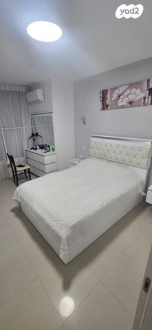 דירה, ישראל בן ציון 21, דרום מערב ותיק, בת ים