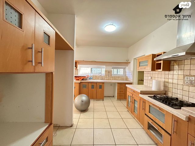 בית פרטי/ קוטג', עומר