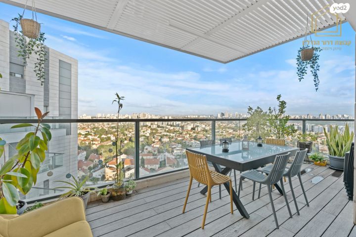 גג/ פנטהאוז, גבים, האירוס, ראשון לציון