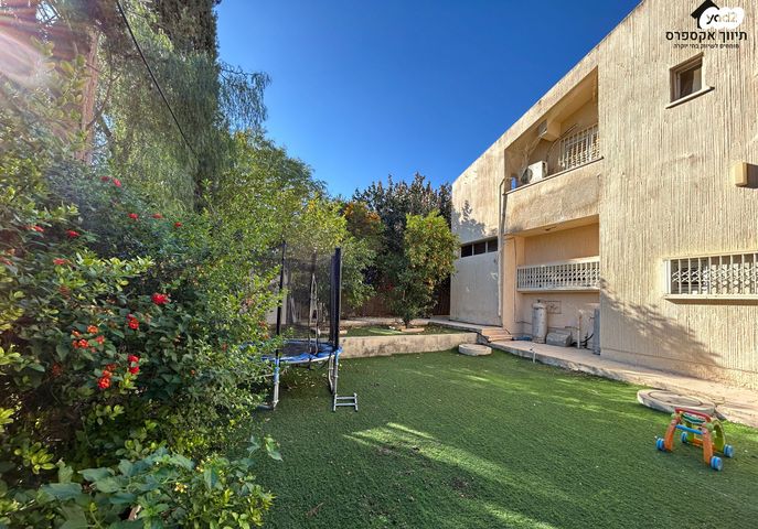 בית פרטי/ קוטג', עומר