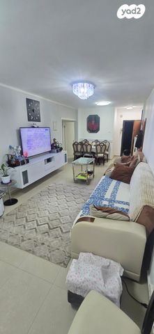 דירה, ישראל בן ציון 21, דרום מערב ותיק, בת ים