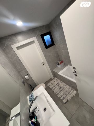 דירה, יוסף בורג 92, נווה זאב, נאות אילן, באר שבע