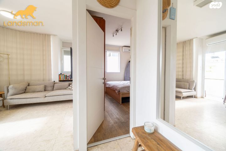 דופלקס, תל אביב יפו