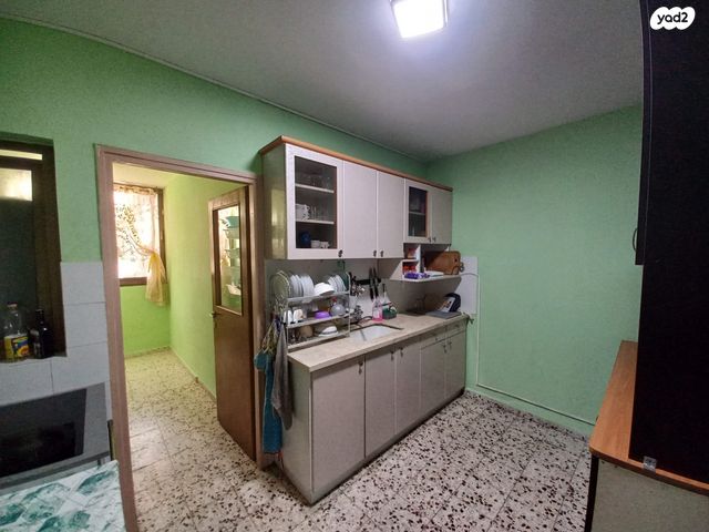 דירה, יצחק רבין, מעלות תרשיחא