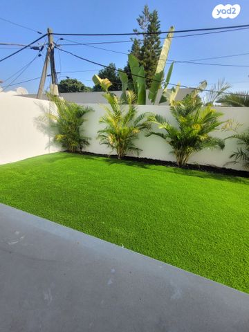 דירת גן, שיכוני המזרח, ראשון לציון