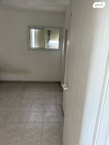 דירה, שדרות ירושלים, יד לבנים, רמת גן