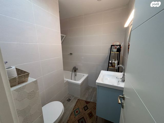 דירה, יונתן בן שאול, תל גיבורים, בני ברק