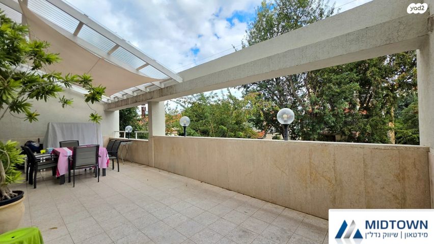 דופלקס, ירושלים 47, שיכוני מזרחי, כפר סבא