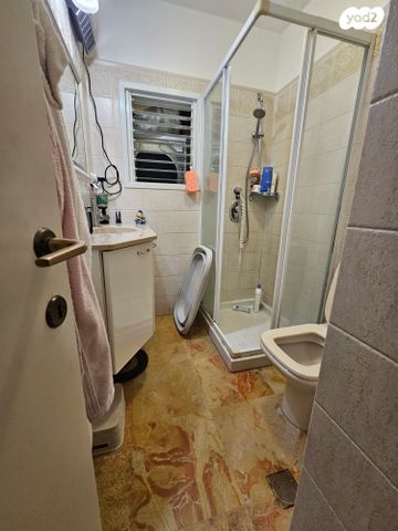 דירה, מבוא השמש, המכבים, גבעת זאב