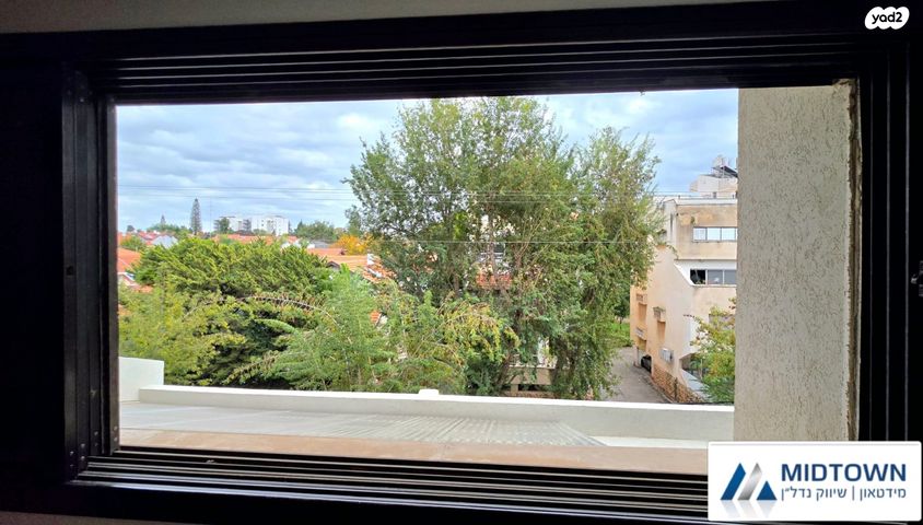 דופלקס, ירושלים 47, שיכוני מזרחי, כפר סבא