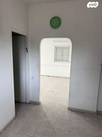 דירה, שדרות ירושלים, יד לבנים, רמת גן