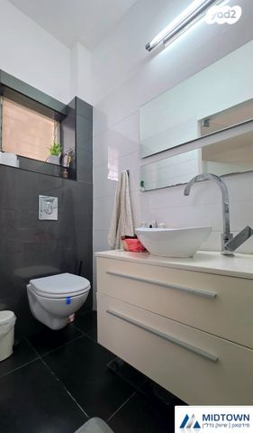 דופלקס, ירושלים 47, שיכוני מזרחי, כפר סבא