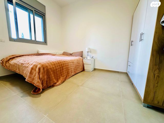 דירה, יאיר רוזנבלום, נווה זמר, רעננה