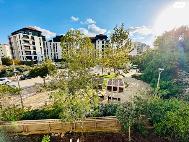 דירה, יאיר רוזנבלום, נווה זמר, רעננה