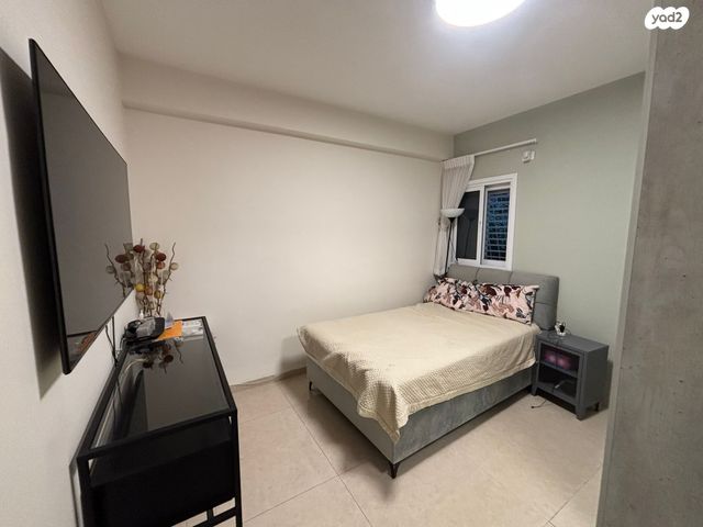 דירה, יונתן בן שאול, תל גיבורים, בני ברק