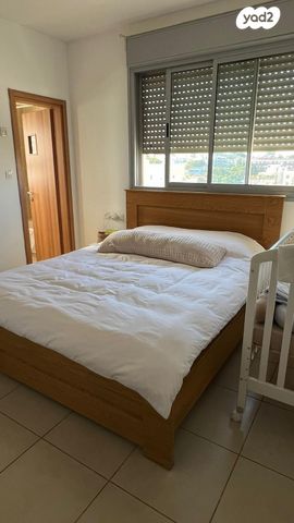 דירה, הרצליה