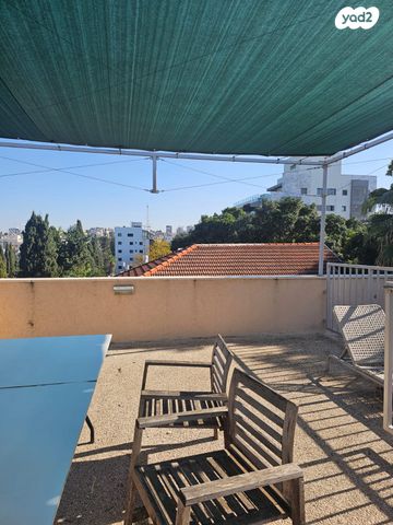 דירה, ישראל טייבר, גבעת הרמבם, גבעתיים