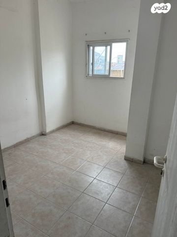 דירה, שדרות ירושלים, יד לבנים, רמת גן