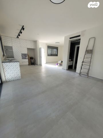 דירת גן, שיכוני המזרח, ראשון לציון