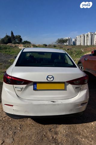מאזדה 3