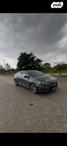 רנו מגאן