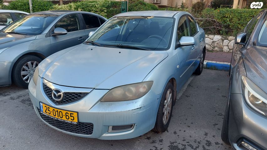 מודעת רכב מאזדה 3