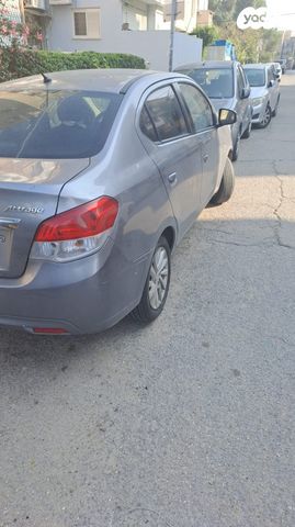 מודעת רכב מיצובישי אטראז'