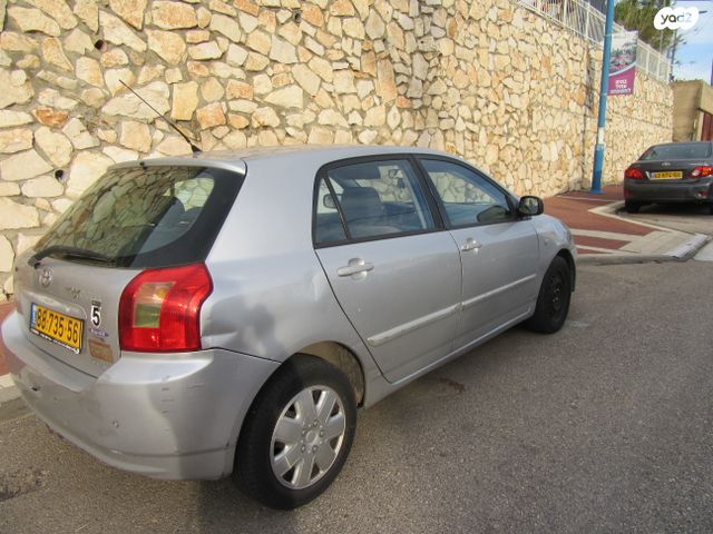 טויוטה קורולה