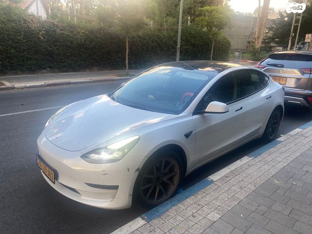 טסלה מודל 3